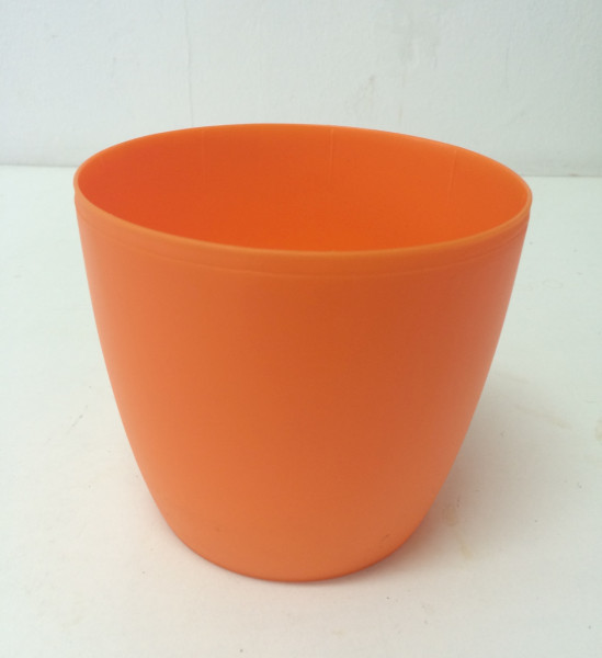 Lili, narančasta plastična posuda za cvijeće 13 cm