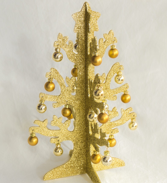 Sjajno, zlatno božićno drvce